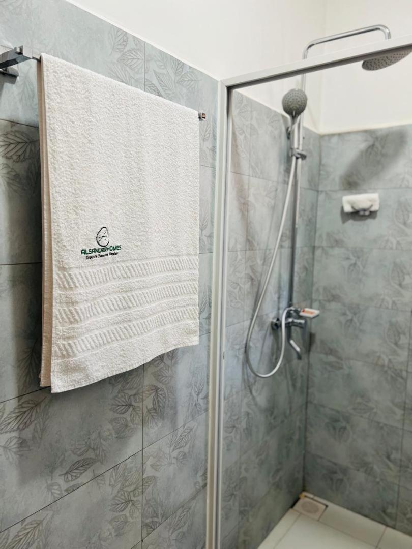 Alsander Homes Raspberry Kampala Buitenkant foto